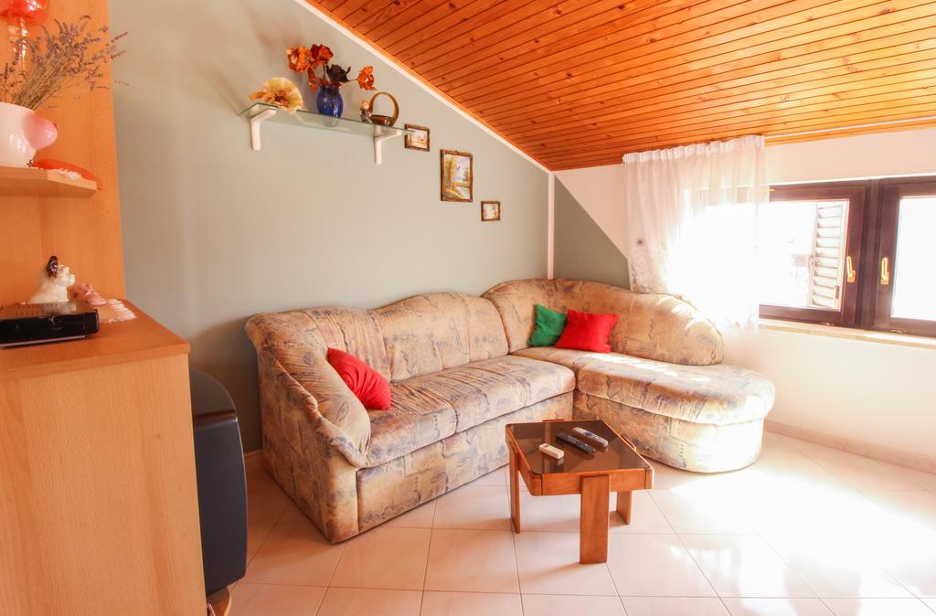 Apartments Sonja Rovinj Luaran gambar